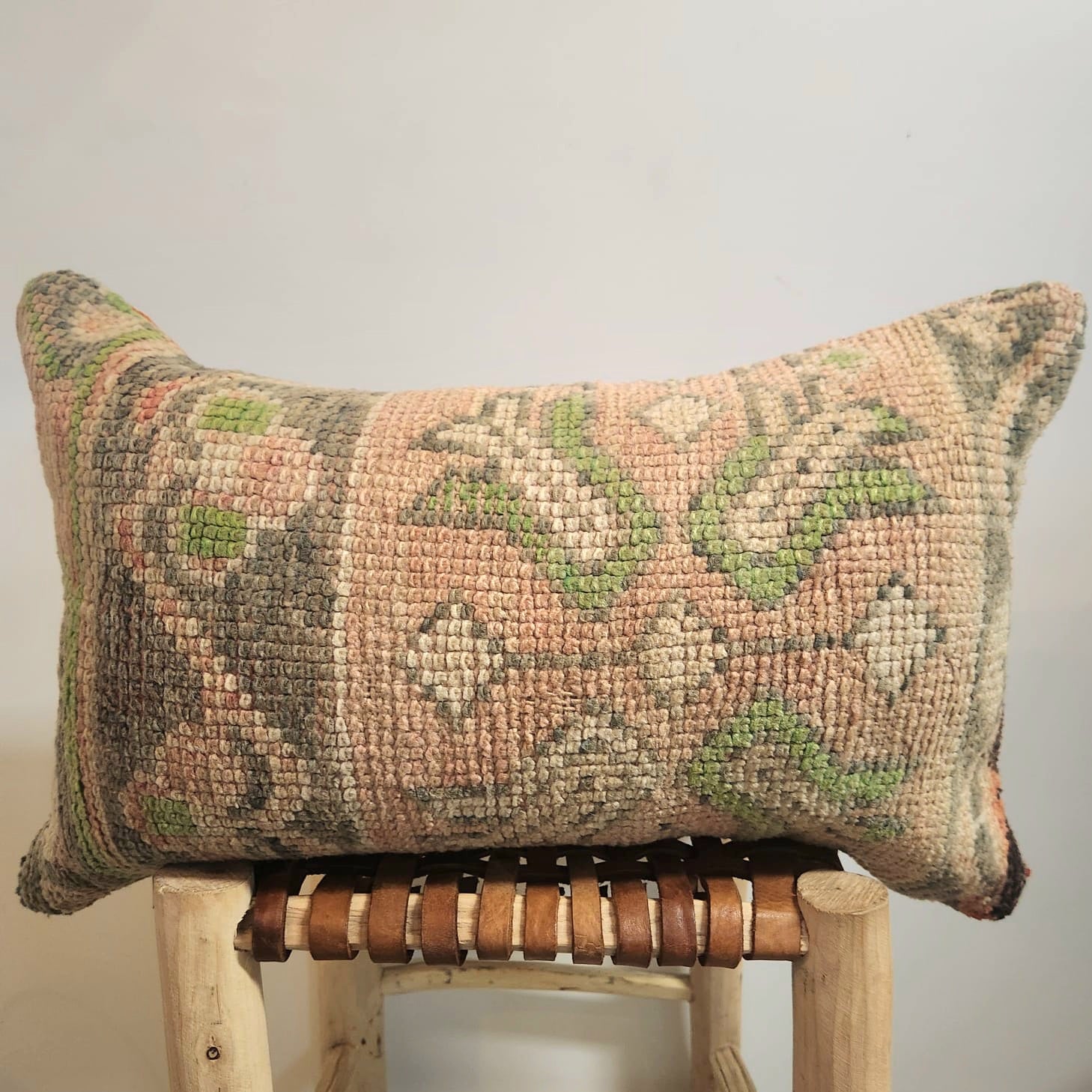 Vintage Boujaad Cushion